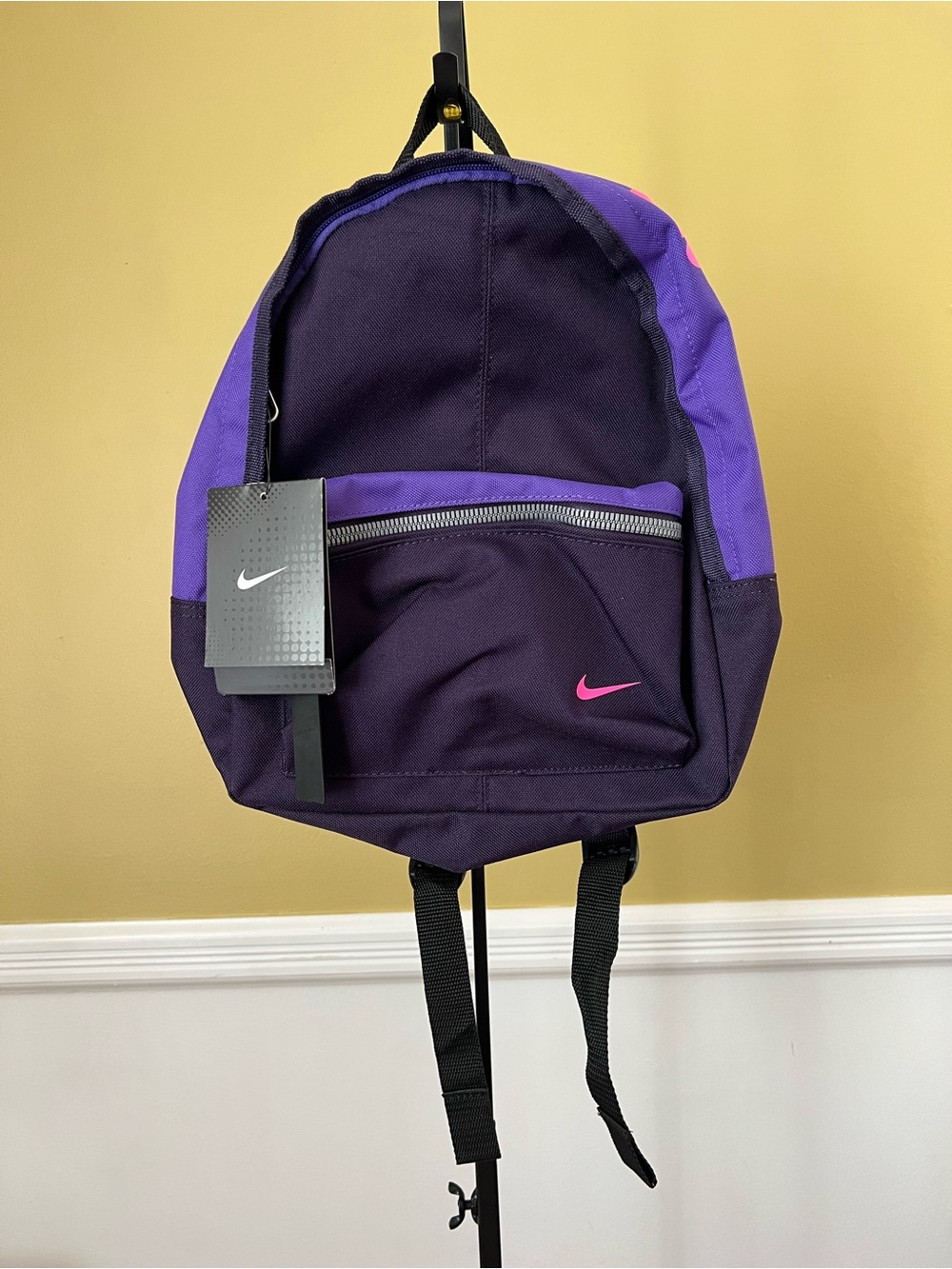 💙 NWT Nike Purple and Pink Small Backpack
